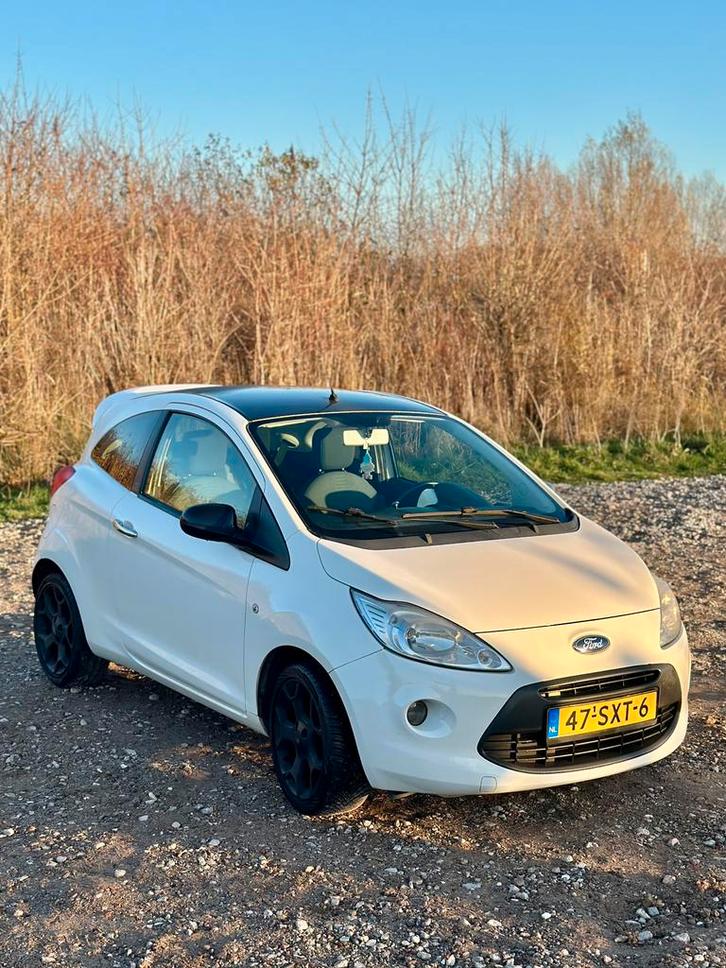 Ford Ka 1.2 69pk 2012 Wit, Auto's, Ford, Particulier, Ka, ABS, Airbags, Airconditioning, Centrale vergrendeling, Elektrische ramen