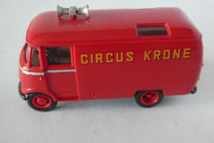 Bestelwagen Circus Krone, Hobby en Vrije tijd, Modelauto's | 1:87, Nieuw, Bus of Vrachtwagen, Overige merken, Ophalen of Verzenden