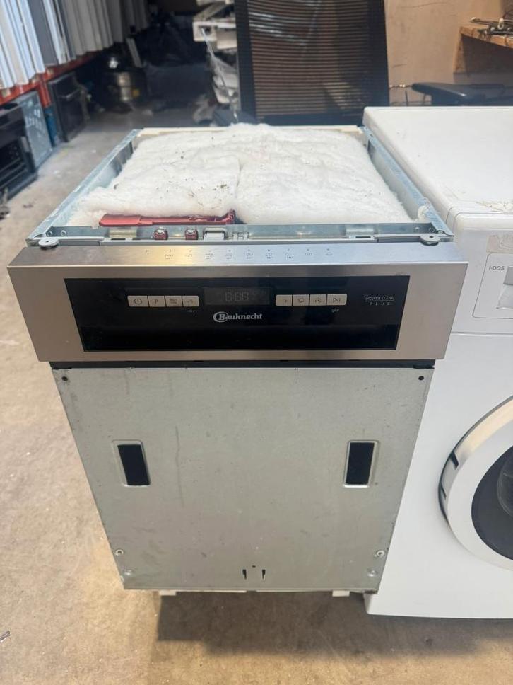 Bauknecht vaatwasser 45 cm half geintegreerd bezorging, Witgoed en Apparatuur, Vaatwasmachines, Zo goed als nieuw, Inbouw, 85 tot 90 cm