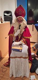 Verhuren sinterklaaspak, Ophalen, Zo goed als nieuw