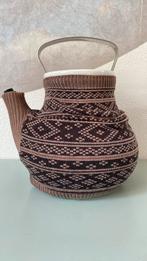 Eva Solo theepot, wit porcelein, Huis en Inrichting, Ophalen of Verzenden, Zo goed als nieuw, Effen, Overige typen