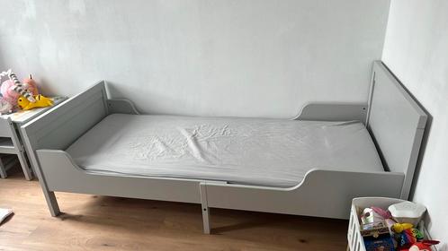 Sundvik meegroeibed + toebehoren, Kinderen en Baby's, Kinderkamer | Bedden, Zo goed als nieuw, 180 cm of meer, 70 tot 85 cm, Matras