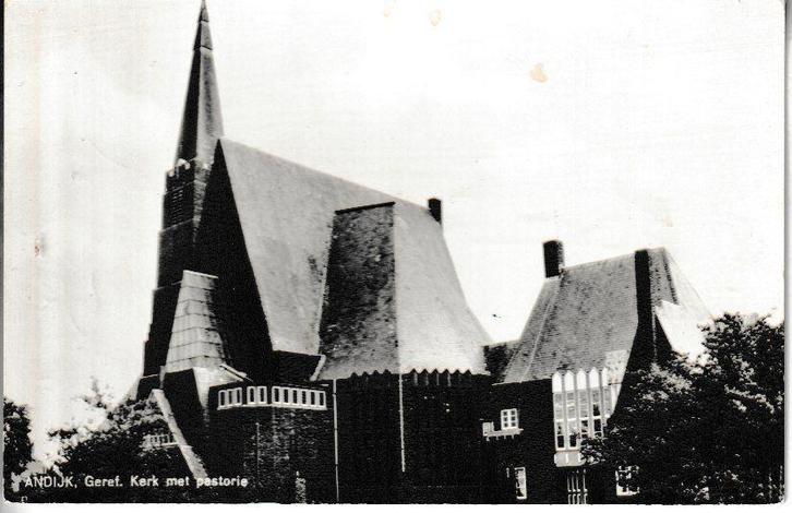 ANDIJK - GEREF. KERK met PASTORIE, Verzamelen, Ansichtkaarten | Nederland, Ongelopen, Noord-Holland, Ophalen of Verzenden