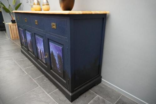 Dressoir- in de nacht, Huis en Inrichting, Kasten | Dressoirs, Zo goed als nieuw, 150 tot 200 cm, 25 tot 50 cm, Met lade(s), Met deur(en)