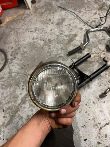 Monkey j1 koplamp  beschikbaar voor biedingen