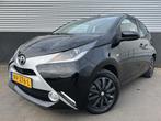 Toyota Aygo 1.0 VVT-i x-play Achteruitrijcamera, Airco, Blue, Auto's, Origineel Nederlands, Te koop, Benzine, 4 stoelen