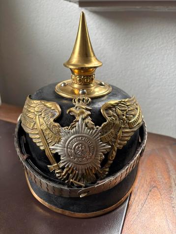 Pruissen Garde officiers pickelhaube beschikbaar voor biedingen