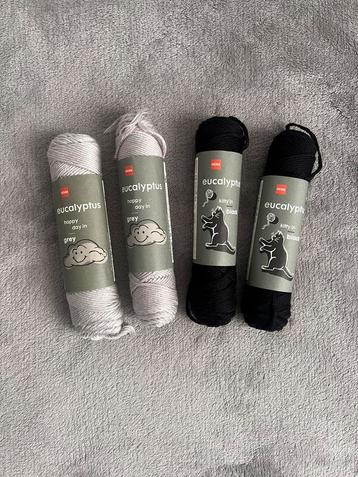 4x HEMA eucalyptus garen - licht grijs en zwart - set beschikbaar voor biedingen
