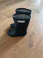 En Fants regenlaarsjes, Gebruikt, En Fants, Jongetje of Meisje, Laarsjes