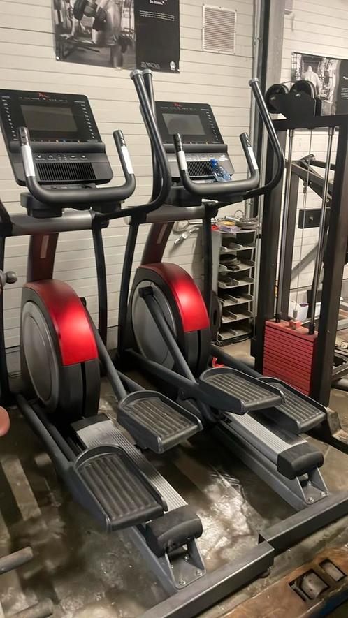 Freemotion crosstrainer “spotprijs” laatste stuk, Sport en Fitness, Fitnessmaterialen, Zo goed als nieuw, Overige typen, Ophalen of Verzenden