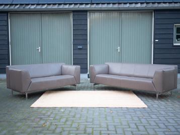 Rolf Benz Linea 318 | 2-zits & 3-zits design banken | Leer beschikbaar voor biedingen