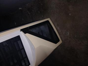 Game pc behuizing met moederbord en processor beschikbaar voor biedingen