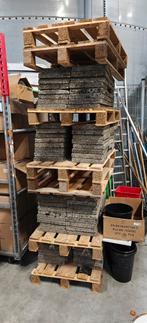 Gratis +-192 betontegels 30x30x4,5 cm, Tuin en Terras, Tegels en Klinkers, Ophalen, Beton, Terrastegels