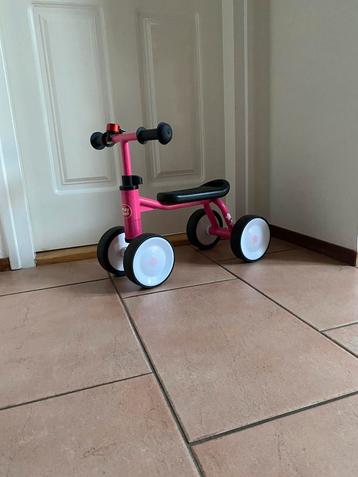 Loop fietsje roze beschikbaar voor biedingen