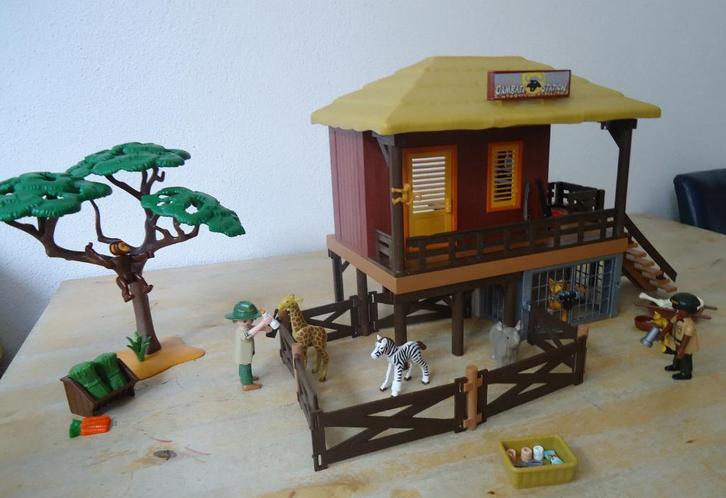 Mooie Playmobil 4826 mega Safari Wild Verzorgingscentrum, Kinderen en Baby's, Speelgoed | Playmobil, Zo goed als nieuw, Complete set