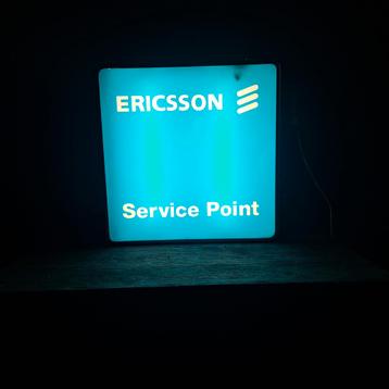 Ericsson Service Point lichtbakje  beschikbaar voor biedingen