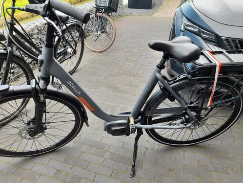 Stella electrische fiets met lage instap, Fietsen en Brommers, Elektrische fietsen, Zo goed als nieuw, Overige merken, 50 km per accu of meer