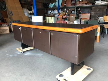 Warren platner knoll dressoir opknapper