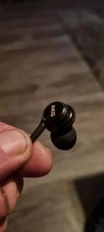 2x AKG oordopjes Samsung: USB-C en Jack, Ophalen of Verzenden