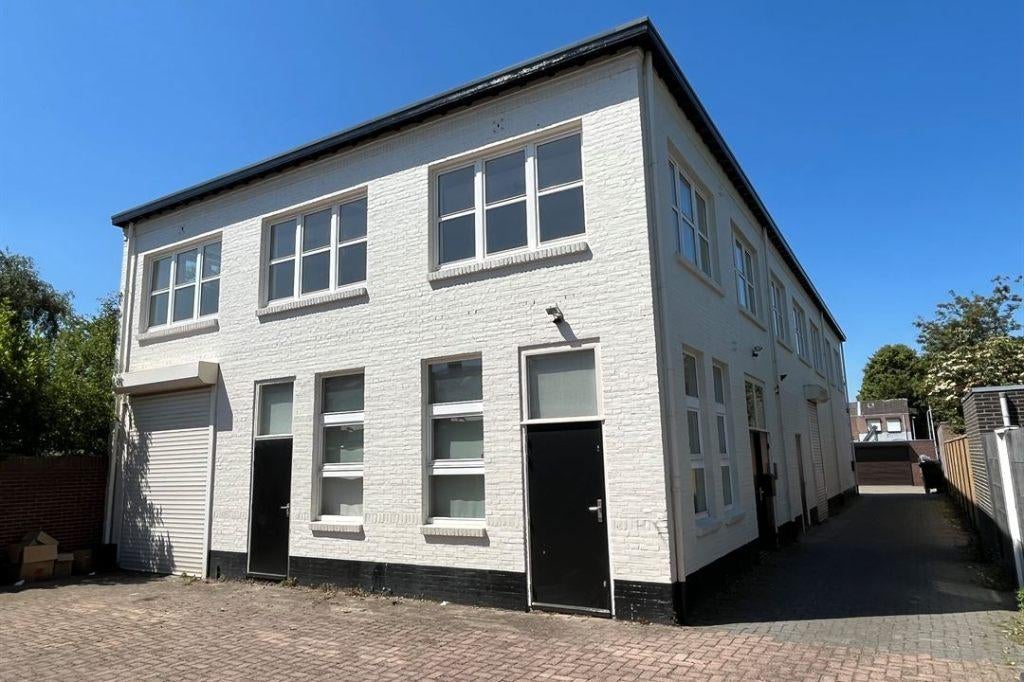 Zeer nette kantoren/ werkruimtes te huur in Tilburg!, Zakelijke goederen, 15 m², Huur, Kantoorruimte