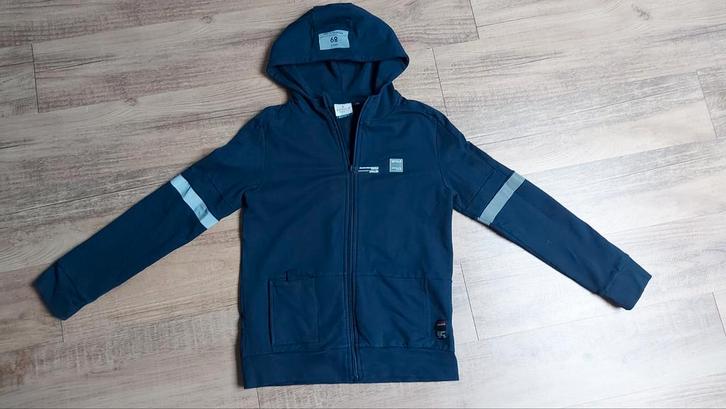 Retour denim, donkerblauw vest maat 146 (11/12 jaar), Kinderen en Baby's, Kinderkleding | Maat 146, Jongen, Trui of Vest, Ophalen of Verzenden