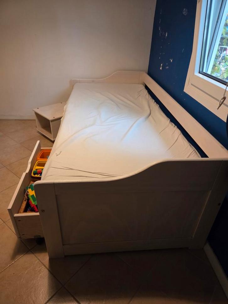 Eenpersoons(kinder)bed incl. nachtkastje en opbergbak, Huis en Inrichting, Slaapkamer | Bedden, Gebruikt, Eenpersoons, 90 cm, 200 cm