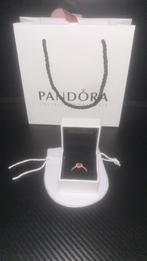 Pandora Ring met Tas - Maat 17,5, Ophalen, Zo goed als nieuw, 17 tot 18, Roze
