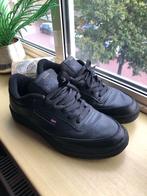 Reebok clasics, Zwart, Ophalen of Verzenden, Sneakers of Gympen, Reebok