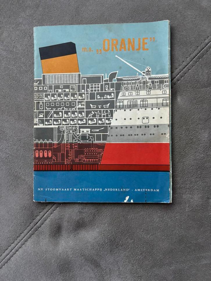 M.S. Oranje Catalogus N.V. Stoomvaart Maatschappij Nederland, Boeken, Catalogussen en Folders, Gelezen, Catalogus, Ophalen of Verzenden