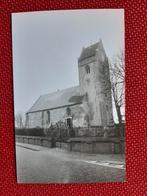 originele foto / fotokaart Oudkerk, kerk en kerkhof, jr 60?, Ophalen of Verzenden, 1960 tot 1980, Ongelopen, Friesland