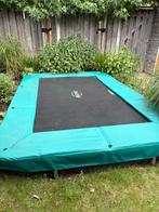 Berg trampoline inclusief safety net (2020), Ophalen, Zo goed als nieuw