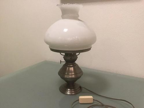 Tinnen Lamp met Porseleinen Kap - 41cm Hoogte, Antiek en Kunst, Antiek | Lampen, Ophalen of Verzenden