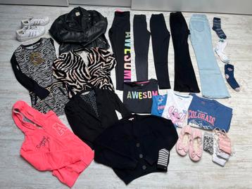 Leuk pakker meiden winterkleding maat 146-152 beschikbaar voor biedingen