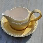 Sauskom op schotel. Figgjo Flint Noorwegen Sissel, Gebruikt, Ophalen of Verzenden, Kom(men), Overige stijlen