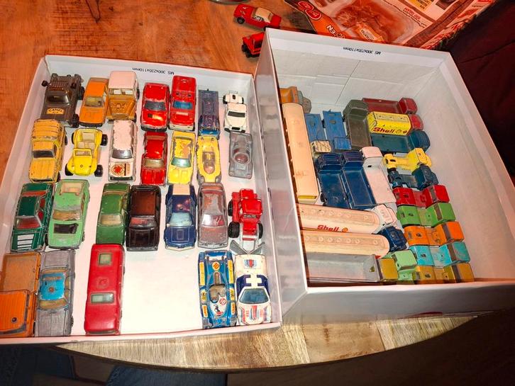 Majorette Auto's en Vrachtwagens - 50 stuks, Hobby en Vrije tijd, Modelauto's | Overige schalen, Ophalen of Verzenden