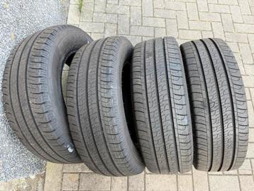 4x Goodyear EfficientGrip Cargo 215/65R16C 106/104H NIEUW beschikbaar voor biedingen