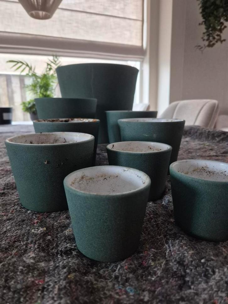 Set van groene plantenpotten, Tuin en Terras, Bloempotten, Gebruikt, Aardewerk, Binnen, Balkon, Tuin, Minder dan 40 cm, Minder dan 25 cm