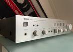 YAMAHA A-550 Natural Sound - Stereo versterker Zilver/Zwart., Yamaha, Ophalen of Verzenden, Zo goed als nieuw, Minder dan 60 watt