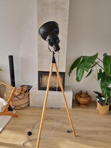 Industriële Lamp - Zo Goed Als Nieuw beschikbaar voor biedingen