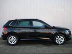 Skoda Kamiq 1.0 TSI 96pk Ambition Apple Carplay / Cruise Con, Auto's, Skoda, Stof, Gebruikt, 610 kg, Zwart