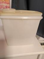 Tupperware voorraad bus met schenktuit izgst, Ophalen of Verzenden, Zo goed als nieuw, Crème, Bus of Trommel