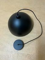 Zwarte hanglamp, doorsnede 30 cm, compleet, Huis en Inrichting, Lampen | Hanglampen, Ophalen of Verzenden, Gebruikt, Metaal, Minder dan 50 cm