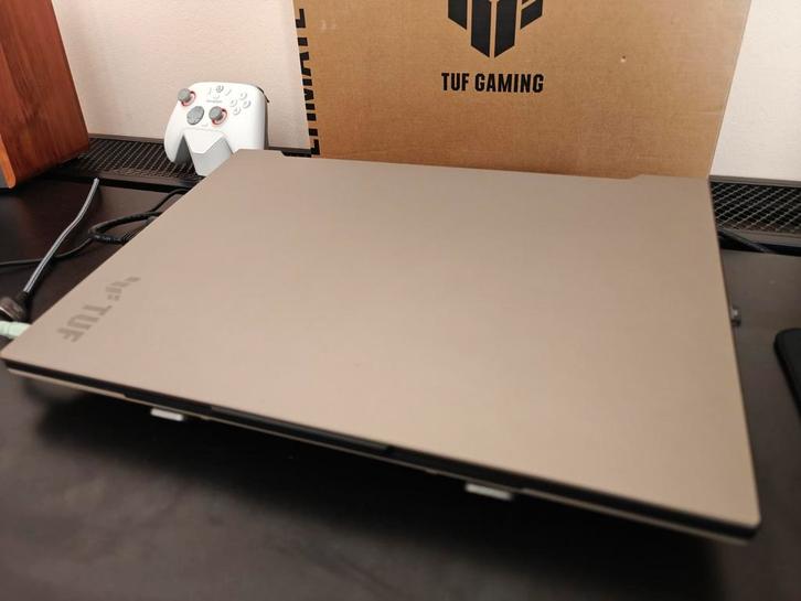 ASUS TUF A16 165hz 16" Advantage AMD RX7600S/Ryzen 7 7735HS!, Computers en Software, Windows Laptops, Zo goed als nieuw, 16 inch