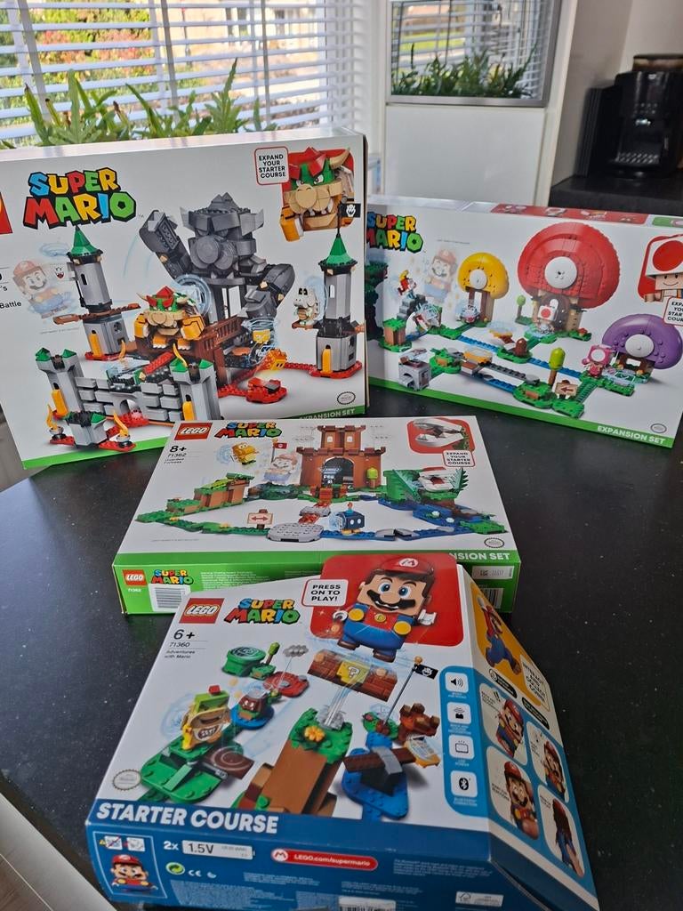 LEGO Super Mario startpakket + 3 uitbreidingssets, Lego, Ophalen of Verzenden, Zo goed als nieuw, Compleet