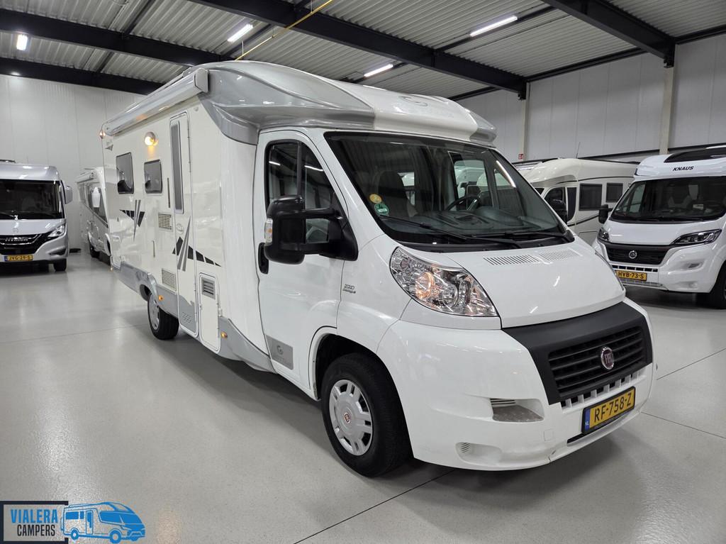 Giottiline Therry T34 *Nette camper* Queensbed *Zonnepanelen, Caravans en Kamperen, Overige merken, Bedrijf, Tot en met 3, 6 tot 7 meter