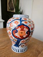 Antieke Japanse Imari vaas met bloemmotief, Ophalen of Verzenden