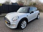 MINI Mini 1.5 Cooper Business Stoelverw/AC/Navi/Cruise, Gebruikt, 4 stoelen, 49 €/maand, Bedrijf