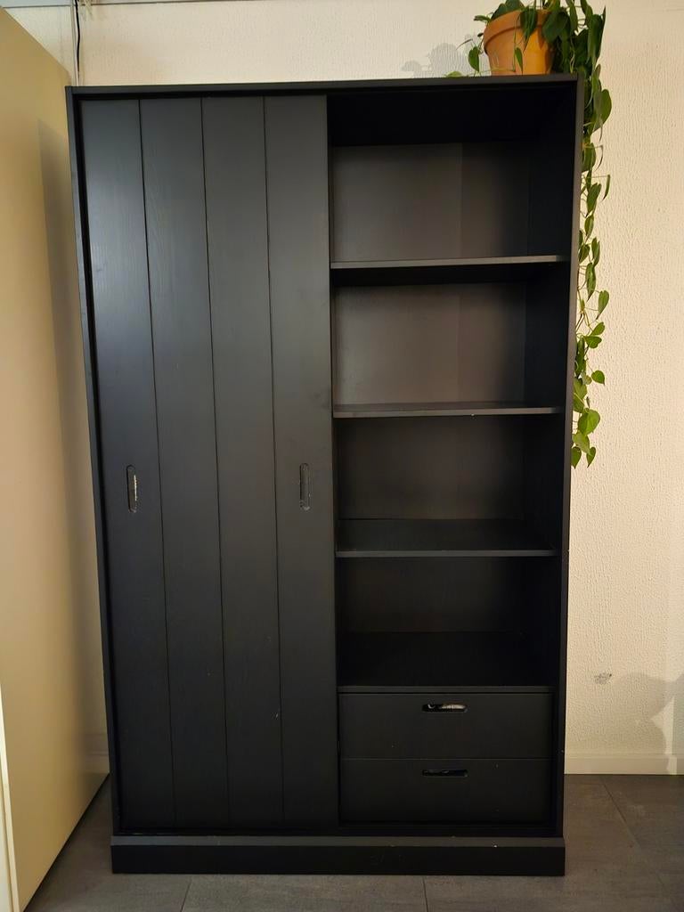 Move schuifdeurkast  grenen matzwart, Ophalen, Nieuw, 25 tot 50 cm