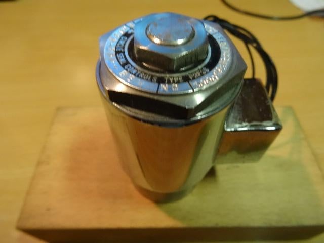 Te koop een magneetklep 230 volt, Ophalen of Verzenden, Nieuw