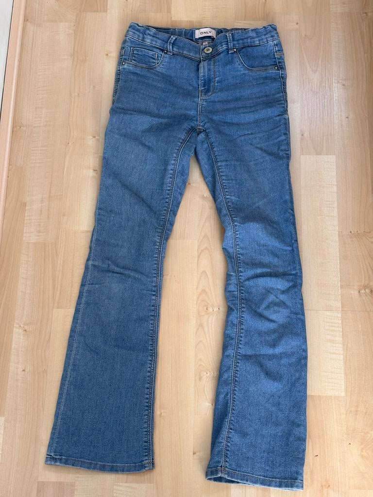 ONLY flared jeans maat 146, Ophalen of Verzenden, Zo goed als nieuw, Meisje, Broek